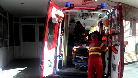 Ghinion teribil pentru un bărbat de 74 de ani. A ajuns de două ori la spital după ce a suferit două accidente rutiere în aceeași zi