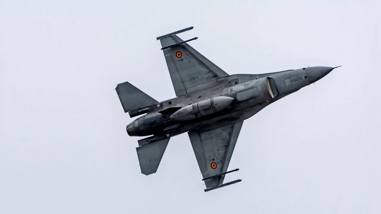 Ro-Alert la granița României. Două avioane F-16 au fost ridicate de la sol, după atacurile cu drone rusești asupra obiectivelor din Ucraina