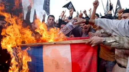 Premierul Franței avertizează: Trebuie să nu excludem nimic. Exista riscul unui atac chimic și bacteriologic