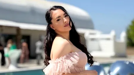 FOTO / Larisa Iordache, despre eventualitatea de a fi din nou mămică. ”Dacă îmi mai doresc un copil, trebuie să mai AȘTEPT un an-doi”