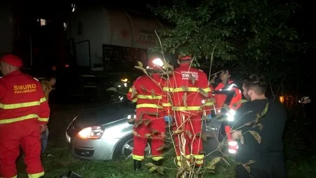 VIDEO | Un bărbat a fost lovit de tren, în timp ce făcea live pe facebook. Cum s-a întâmplat totul