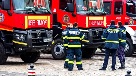 Copii cu nevoi speciale, evacuați dintr-un centru școlar cuprins de un incendiu. De la ce a pornit focul