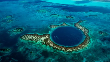 „Marea Gaură Albastră