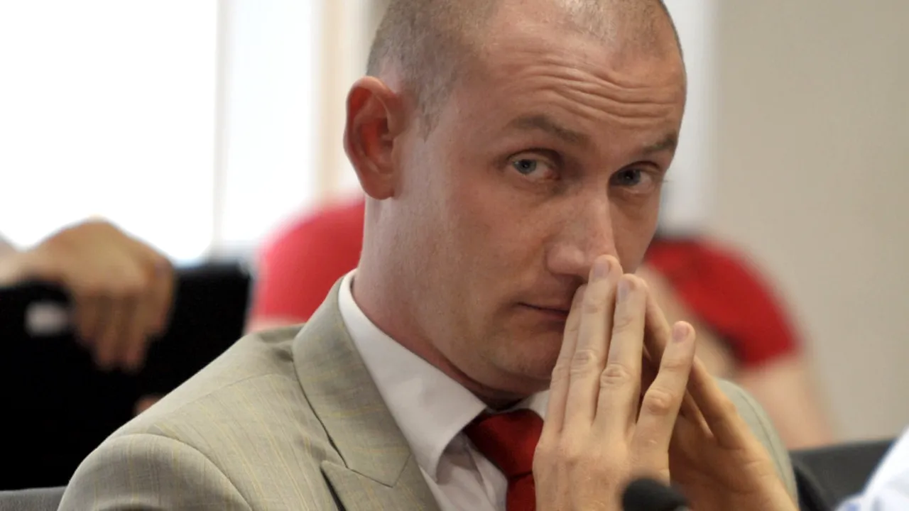 Șeful CJ Cluj, anchetat de polițiști pentru că ar fi folosit o diplomă de licență falsă