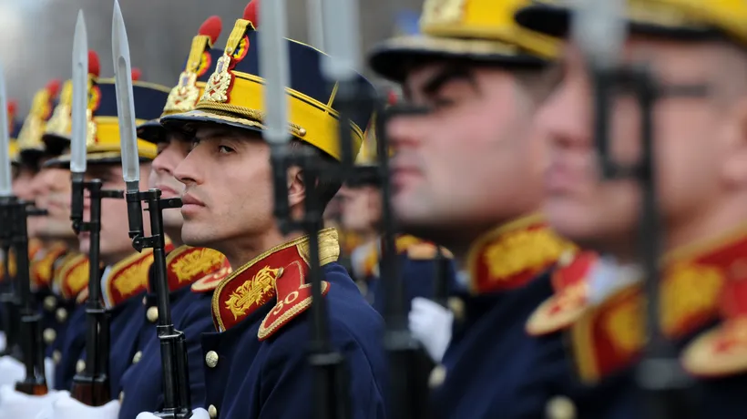 Mijloacele tehnice și peste 2.000 de militari au participat la repetiția generală a paradei de 1 Decembrie