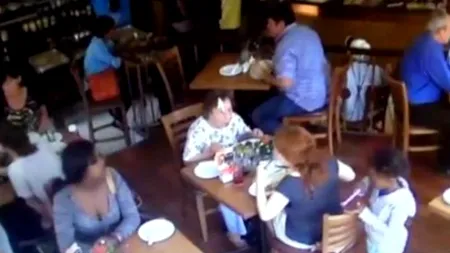 VIDEO. Ce au surprins camerele de supraveghere dintr-un restaurant african