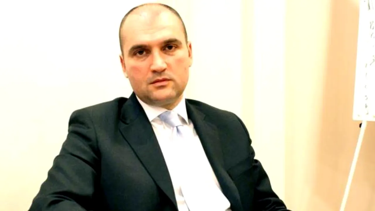 Directorul Antena TV Group reținut de DNA pentru șantaj. Mitică Dragomir: 