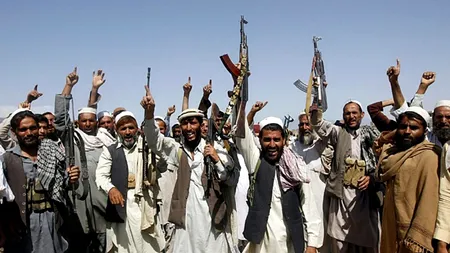 Talibanii au început să acorde străinilor permise de ședere în Afganistan. Cât de greu se obține viza