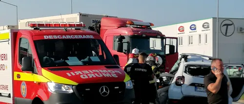 Accident grav la Sibiu. Patru morți în urma coliziunii dintre o Dacia Duster și un TIR | FOTO, VIDEO