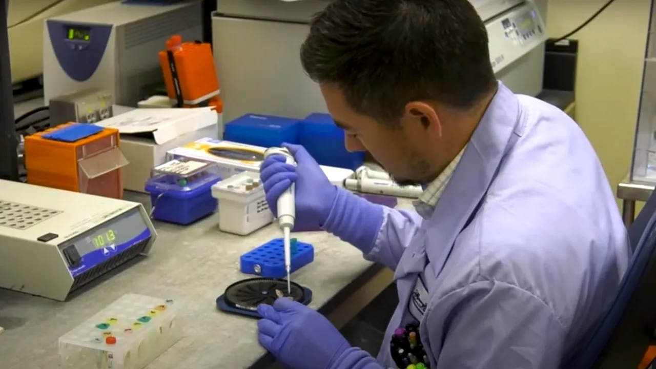 OPERAȚIUNEA „WARP SPEED”. Cele mai puternice agenții de SPIONAJ din lume „vânează” SECRETELE vaccinului anticoronavirus/ Război subteran în COMUNITATEA DE INFORMAȚII