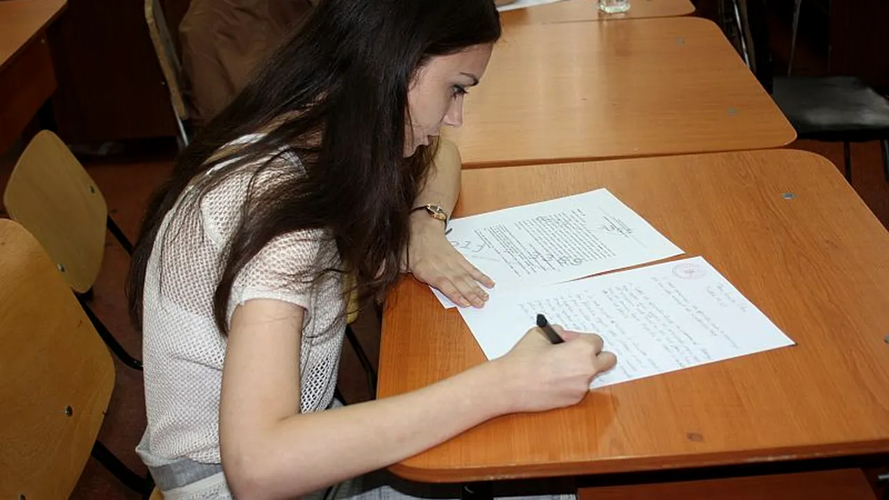 REZULTATE BACALAUREAT 2013 BRAȘOV. Notele liceenilor din Brașov pe EDU.RO