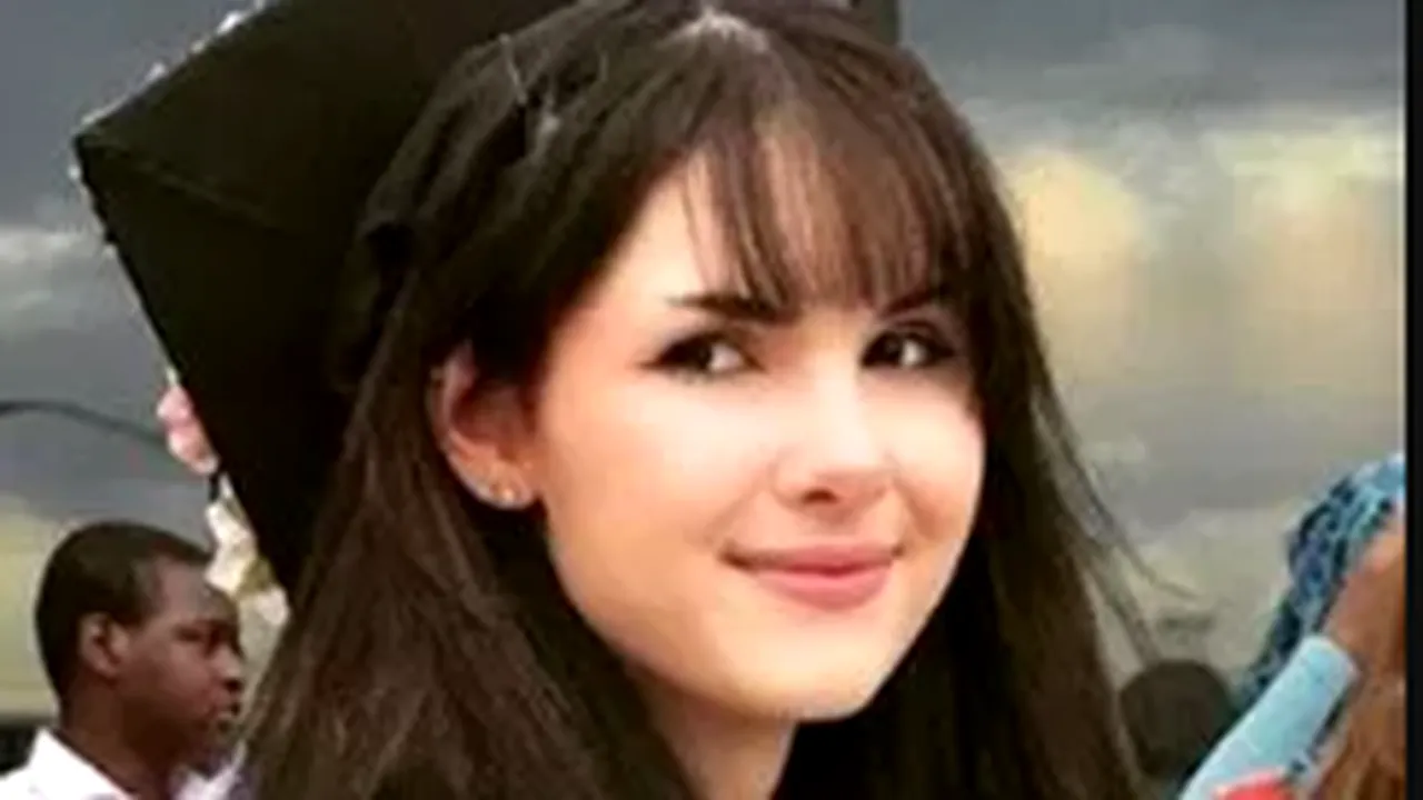 O vedetă de pe Instagram a fost decapitată de iubitul ei. Tânărul a postat fotografiile cadavrului pe Internet: „Îmi pare rău, Bianca