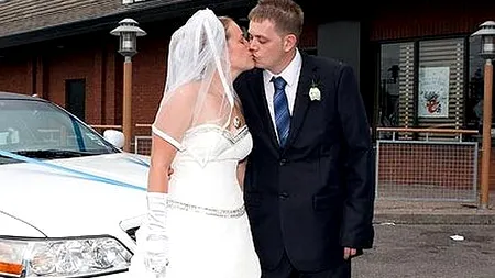 Unde și-au făcut nunta acești tineri: e probabil primul cuplu din lume care face o asemenea alegere