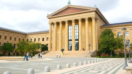Surpriză de proporții pentru acești trei prieteni care au călătorit 100 de km ca să viziteze Muzeul de Artă din Philadelphia