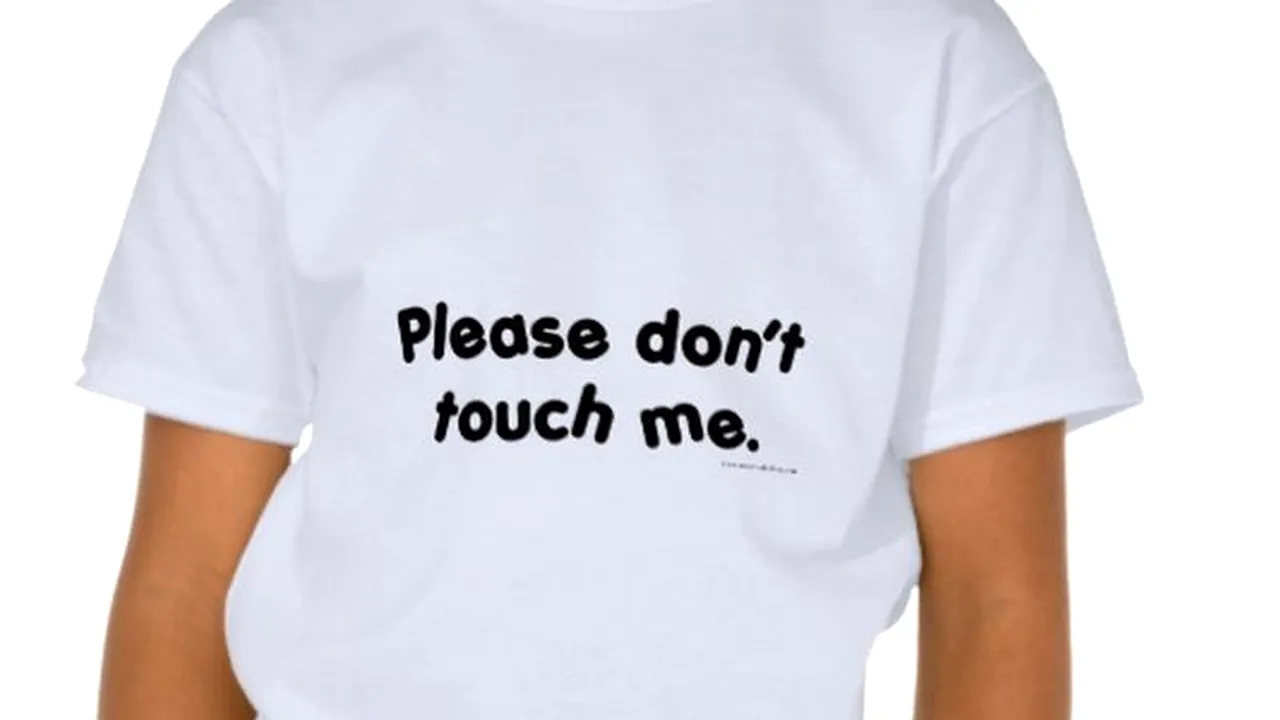 Un student canadian refuză să desfășoare activități alături de colegele sale din cauza religiei