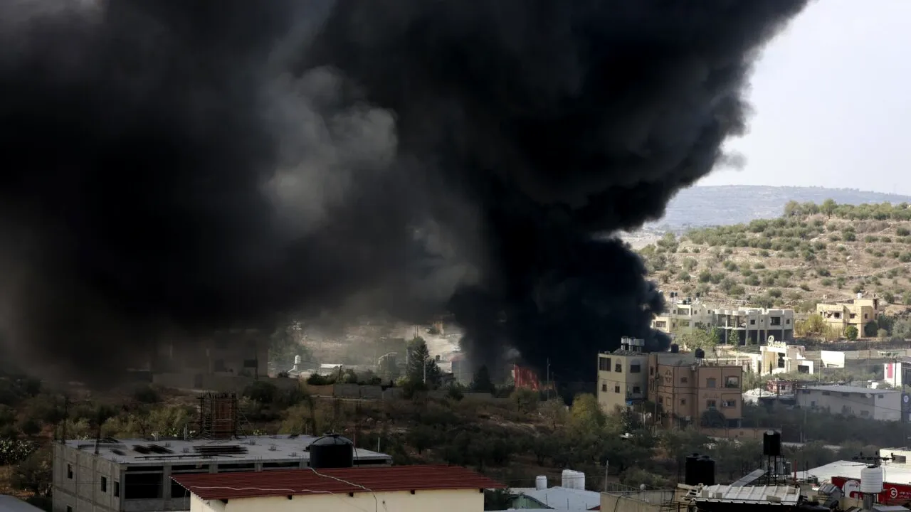 Armata israeliană întâmpină rezistență puternică la periferia orașului Gaza