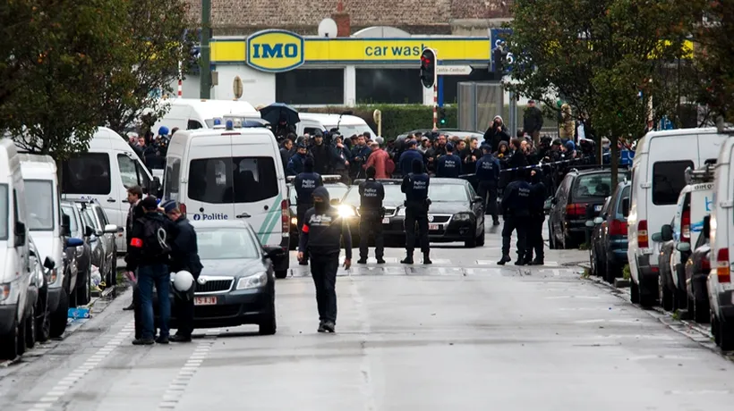 Schimburi de focuri între poliție și militanți islamiști, în Bruxelles. Trei polițiști au fost răniți
