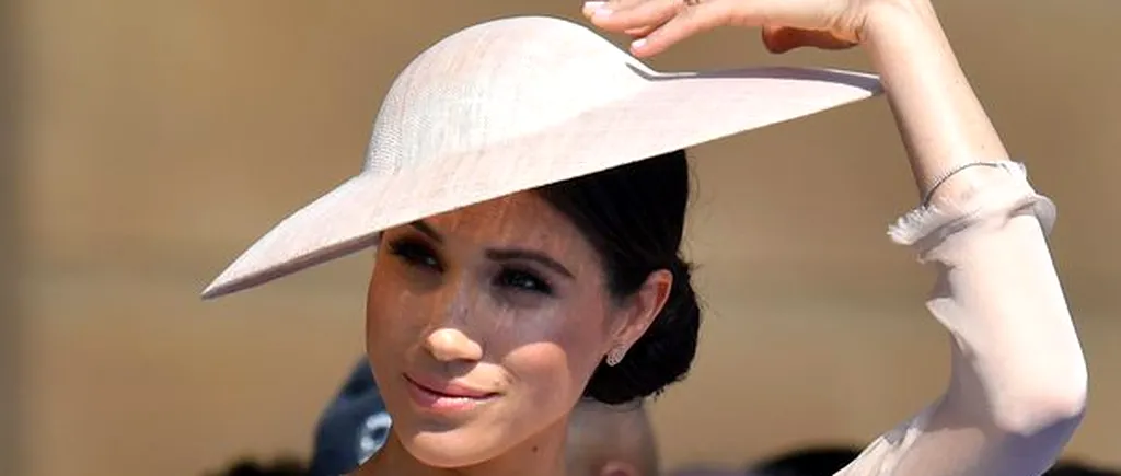 Meghan Markle, forțată de regină să ia lecții de etichetă regală, după ce a încălcat protocolul