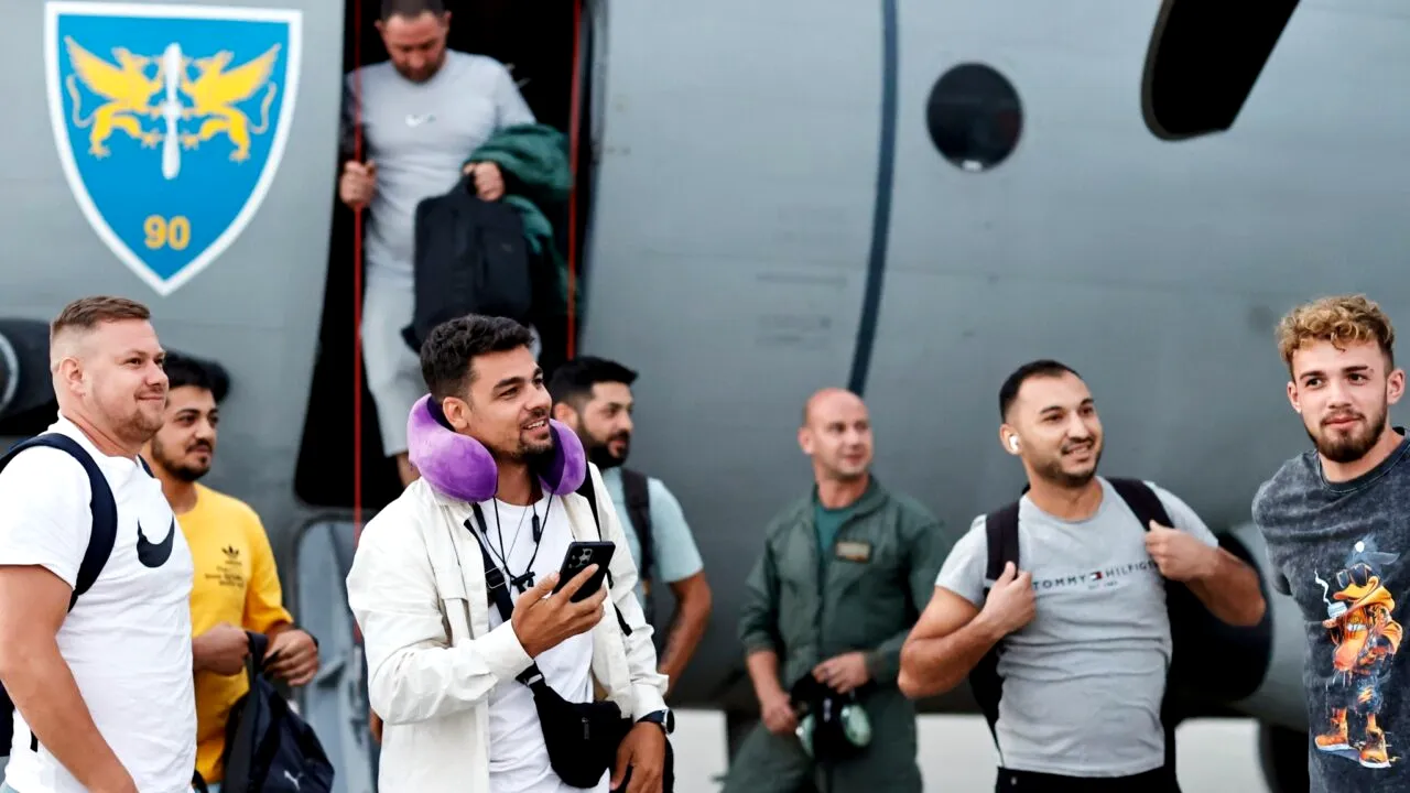 Încă 37 de cetățeni români din zona de conflict armat, din Orientul Apropiat, au fost repatriați