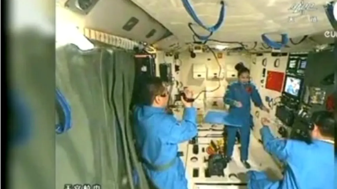 Elevii chinezi învață astronomie direct din spațiu. VIDEO