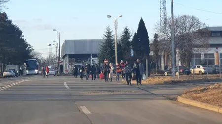 Sute de refugiați ucraineni refuză să părăsească țara, în ciuda bombardamentelor. Nu vor să-și lase în urmă tații și soții plecați la război