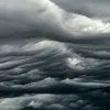 Fenomen meteo spectaculos în România! Cum arată o furtună SUPERCELULARĂ
