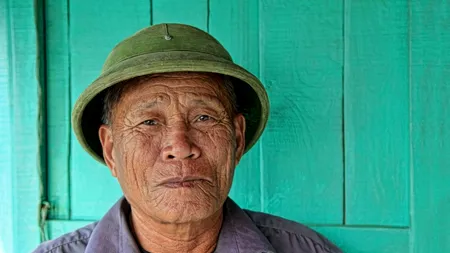 Un indian nu s-a mai spălat de 22 de ani. Bărbatul a recurs la acest gest în semn de protest