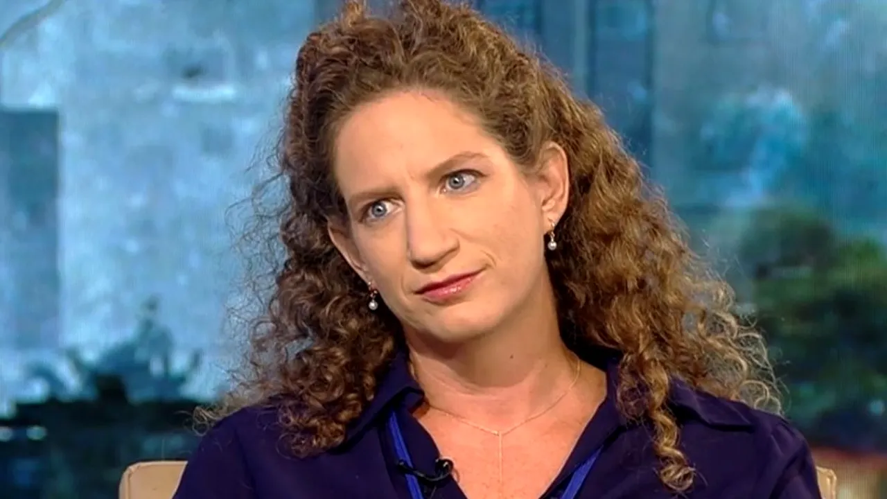 Ella Haimi, soția românului ținut OSTATIC de Hamas, mesaj disperat după ce a ajuns în România: „Nu mai știu despre el dacă este viu sau nu”