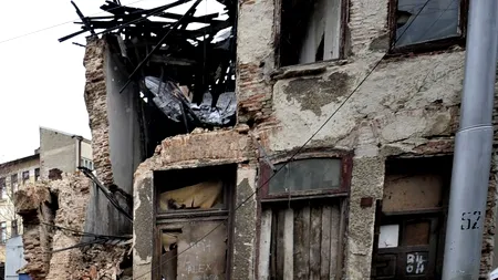 Timiș: Doi bătrâni și nepotul lor au murit, după ce un zid al locuinței s-a prăbușit peste ei