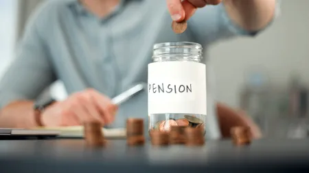 Care este stagiul minim de cotizare pentru pensie, acum, la final de 2025