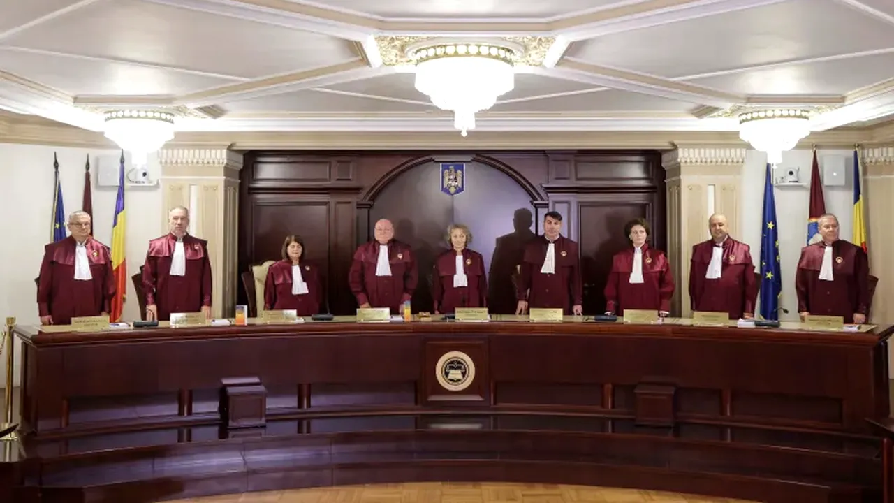 CCR amână decizia pe sesizările AUR și ÎCCJ de neconstituționalitate privind modul de plată a pensiilor private