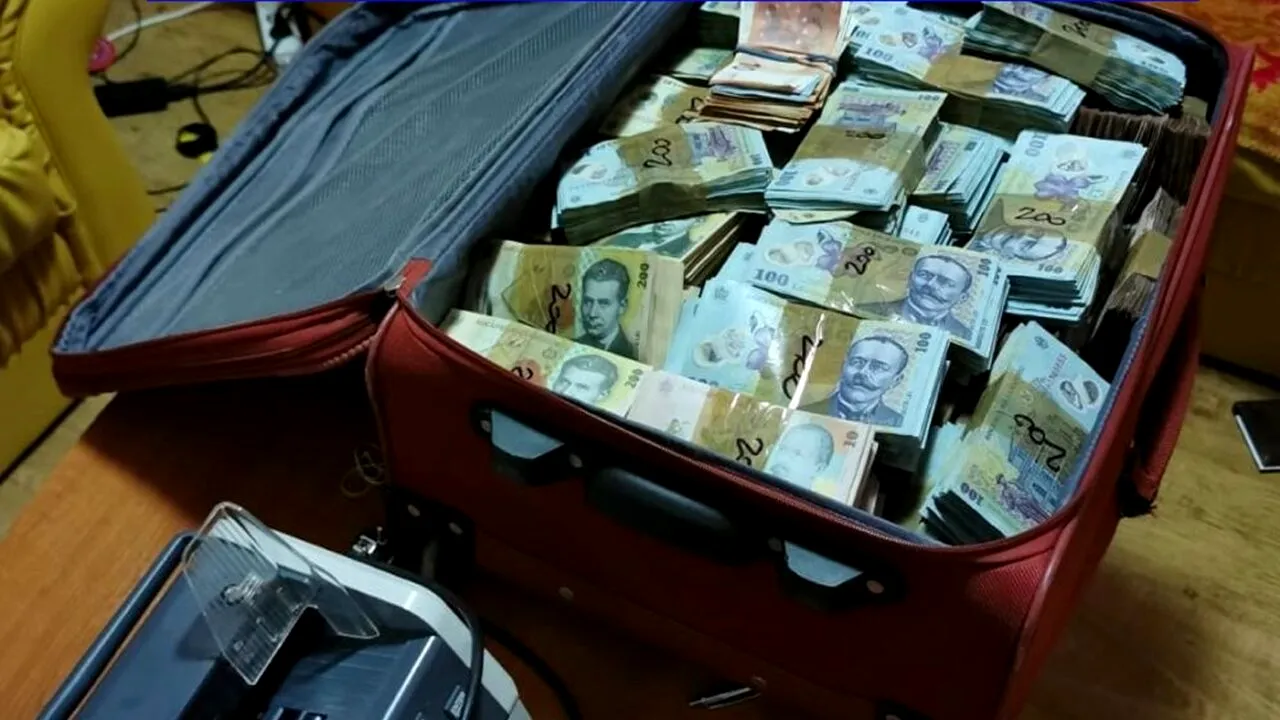 Ce a făcut o tânără de 31 de ani, după ce a găsit sâmbătă 10.000 de lei, pe jos, în zona Pieței din Botoșani