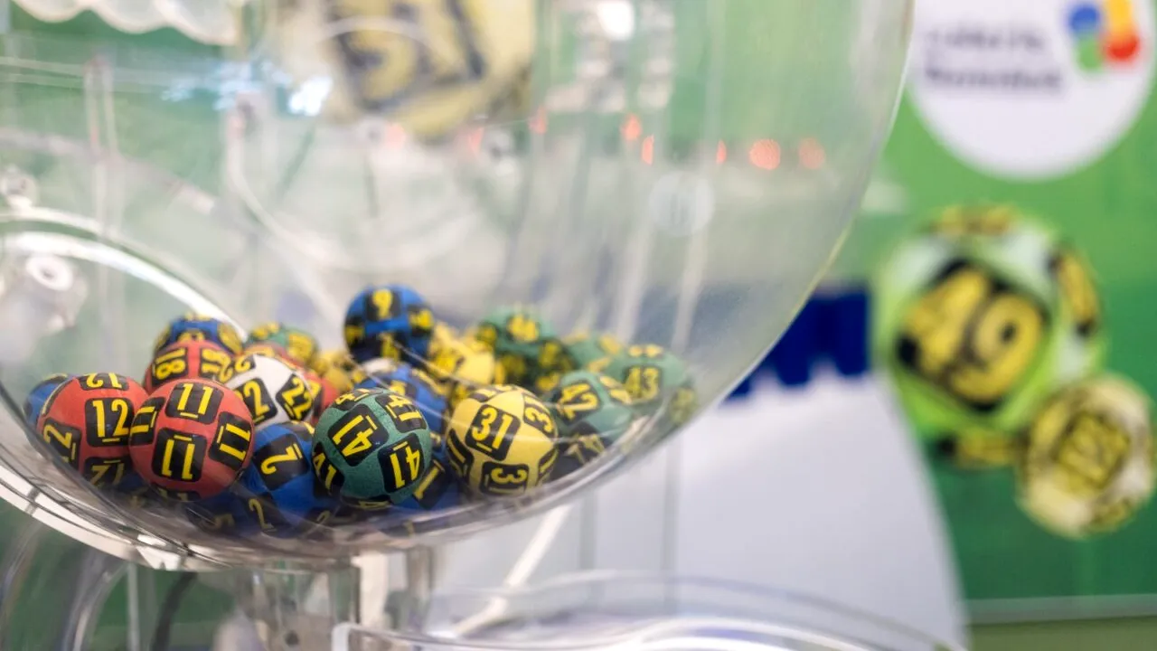 NUMERELE extrase la tragerile de duminică, 7 aprilie 2024