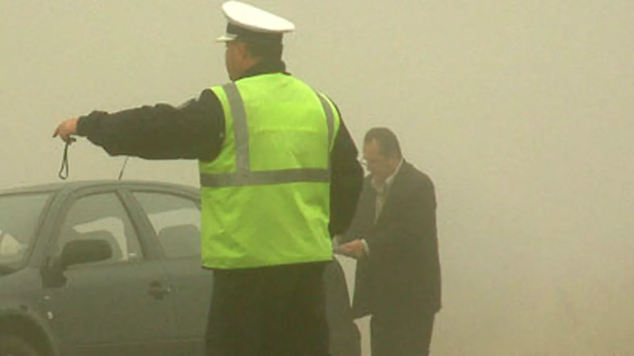 Ceață pe Autostrada Soarelui. Traficul se desfășoară cu dificultate