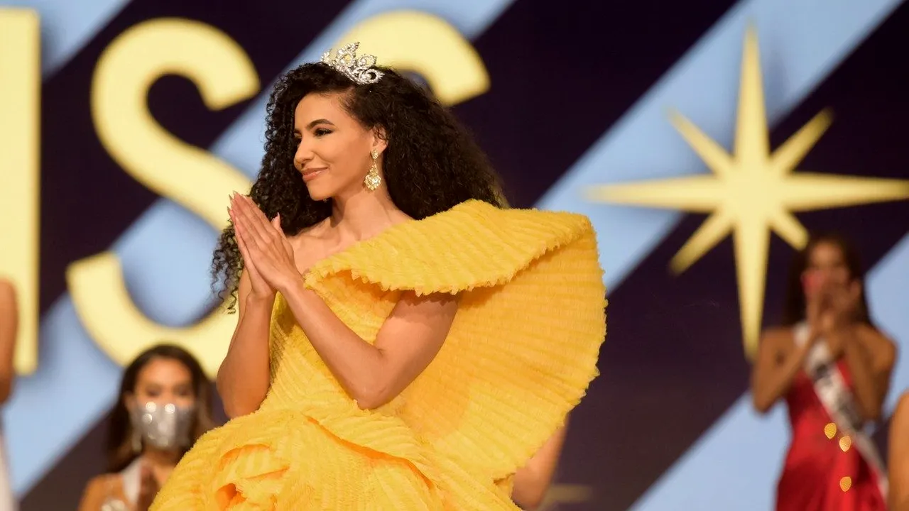 Cheslie Kryst, Miss SUA 2019, s-a sinucis. Modelul avea doar 30 de ani