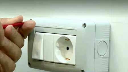 Cât câștigă un electrician acum, în martie 2026. Mulți tineri aleg școli duale, atrași de veniturile atractive