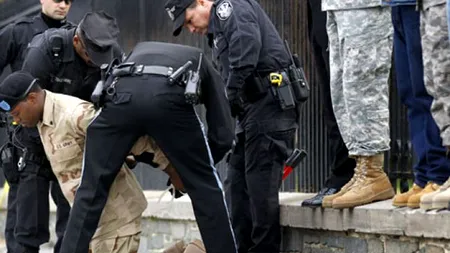 Un militar SUA acuzat de violarea unei românce în Italia a evadat, s-a îmbătat și a agresat prostituate