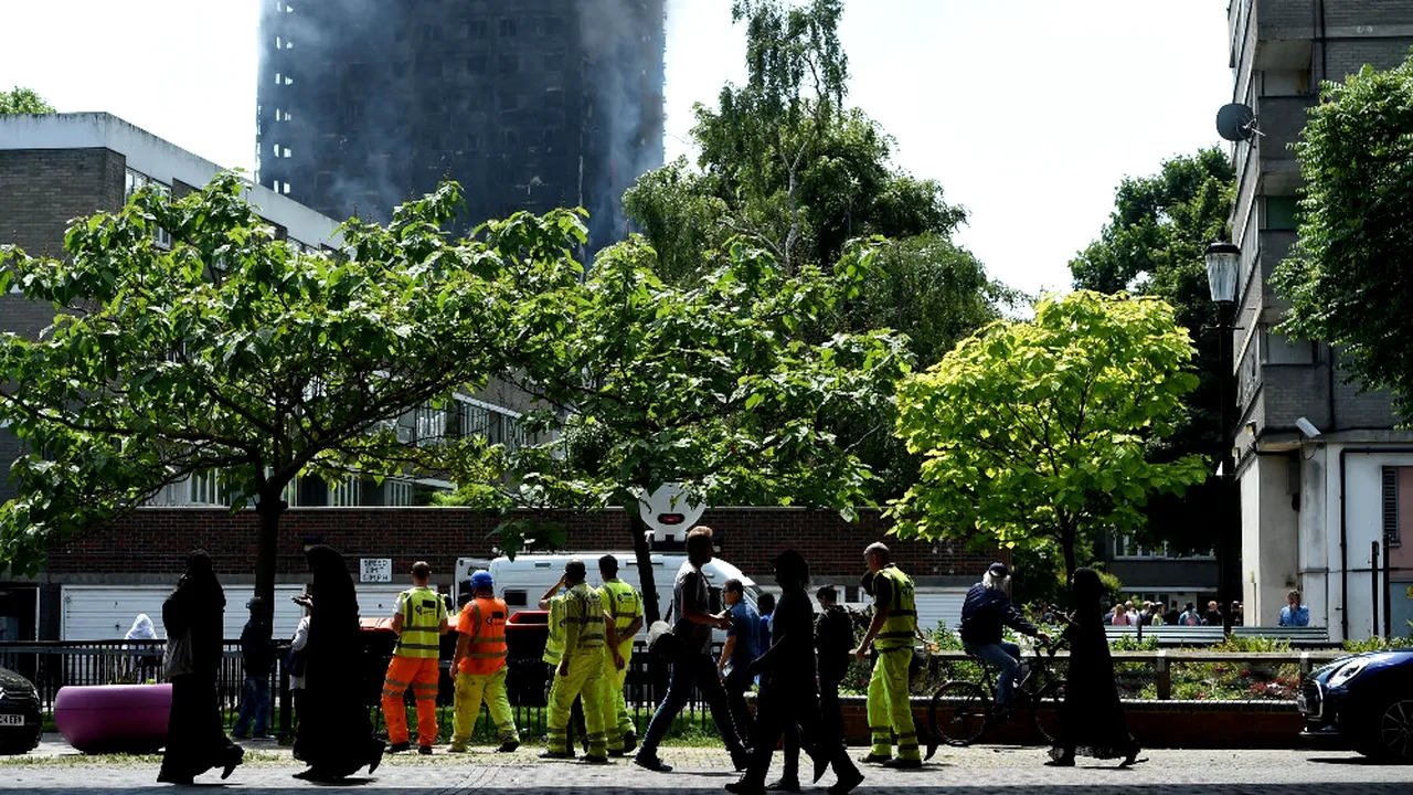 Liderul opoziției din Marea Britanie, atac la autoritățile locale după incendiul din Londra