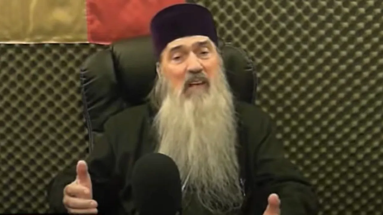 IPS Teodosie le sfătuiește pe femeile ABUZATE psihologic de soți „să își ducă crucea”. Ce alte recomandări a mai făcut Arhiepiscopul Tomisului