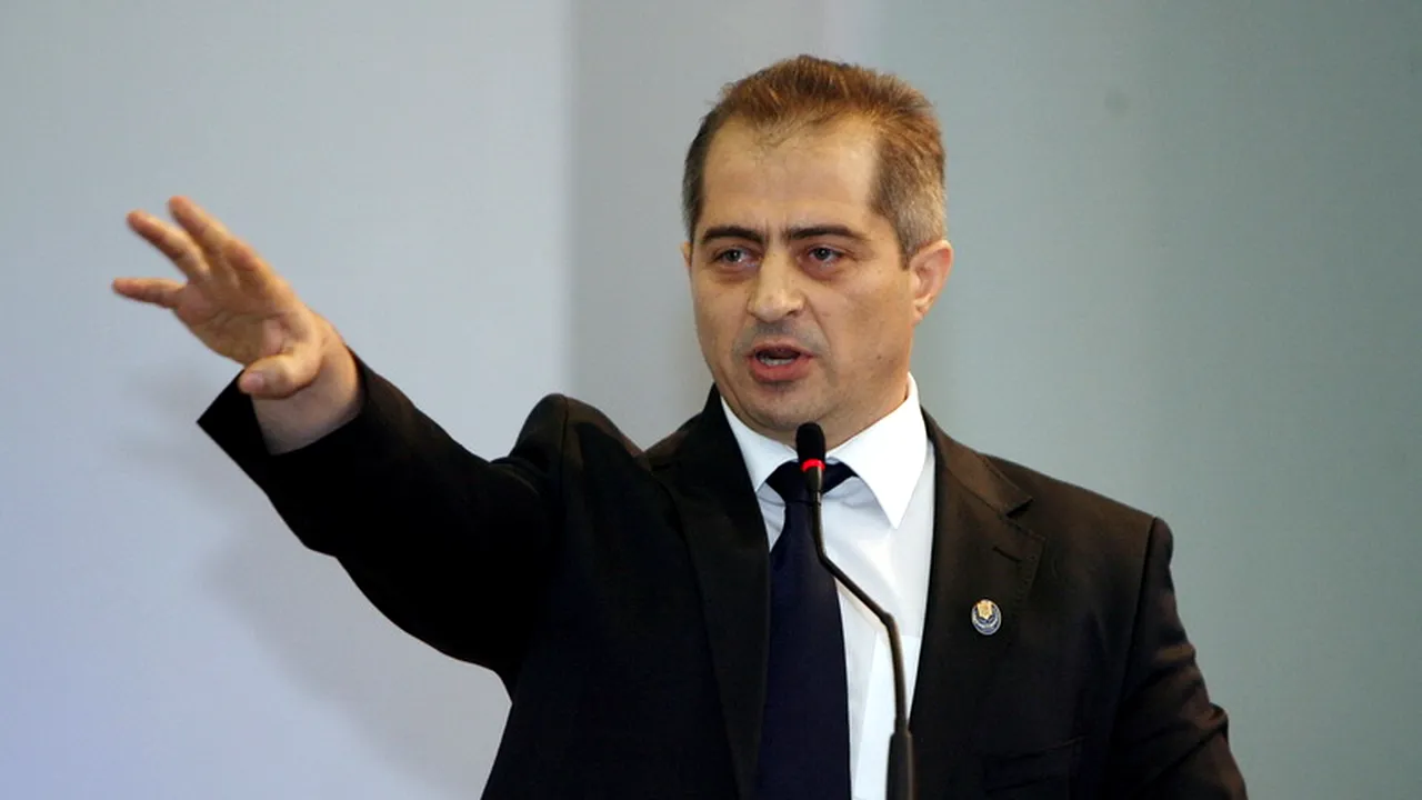 Oajdea: Cei 14 deputați PPDD se disociază de actuala conducere a partidului și cer congres