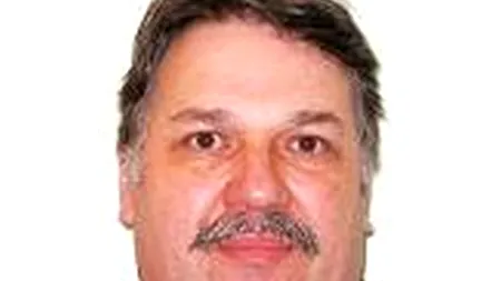 Profesor-doctor din Iași, acuzat că i-a cerut unei studente favoruri sexuale pentru o notă