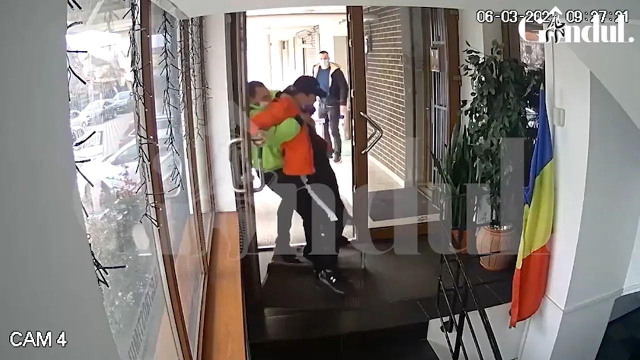 Răsturnare de situație în scandalul dintre tatăl Cătălinei Ponor și polițiștii locali din Constanța! Au apărut imaginile care demontează acuzațiile de ultraj (VIDEO)
