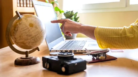 Ora exactă când este bine să faci rezervări de vacanță ieftine, potrivit consultanților financiari
