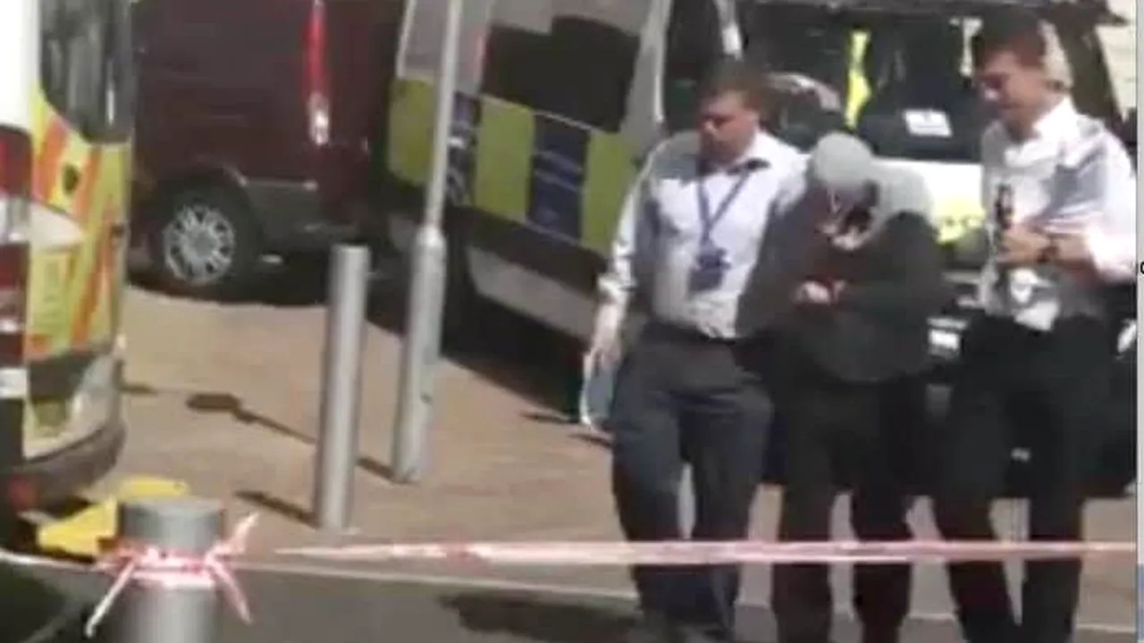 Apartamentul unor români din Marea Britanie, percheziționat. MAE verifică dacă ei au fost reținuți de poliție