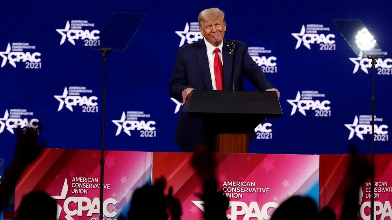 Donald Trump, primul discurs public după ce a părăsit Casa Albă: Joe Biden a trădat deja încrederea poporului american / Fostul președinte dă de înțeles că ar putea candida din nou