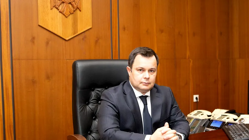Directorul Serviciului de Informaţii şi Securitate al Republicii Moldova și-a dat demisia din funcție. Care este contextul