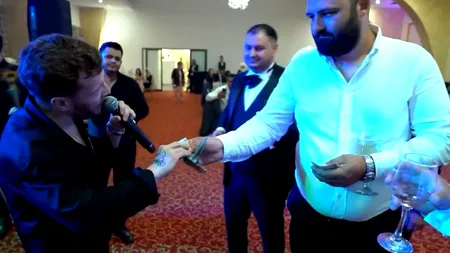 VIDEO | Ștefan Godei, administratorul unuia dintre azilele groazei, generos cu lăutarii. Cum a fost filmat la o nuntă