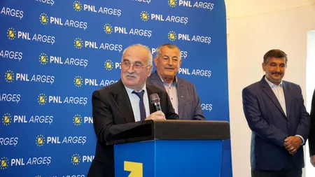 După o acuzație de DELAPIDARE, edilul din COCU (Argeș) revine cu una nouă/Gheorghe ȚUCĂ, filmat în timp ce era debranșat de furnizorul de energie