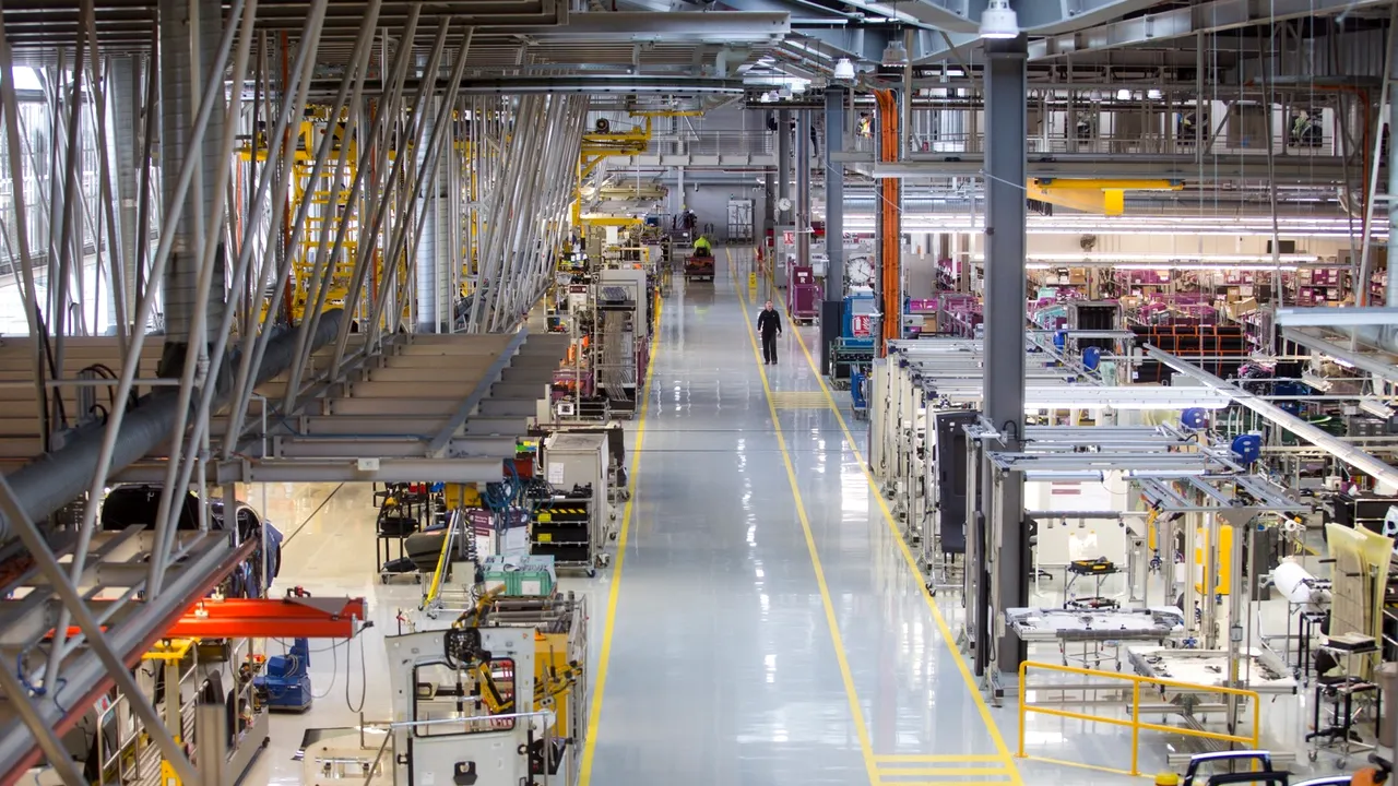 Un gigant al industriei britanice, grav afectat de Brexit și de acuzațiile de corupție. Pierderile sunt uriașe