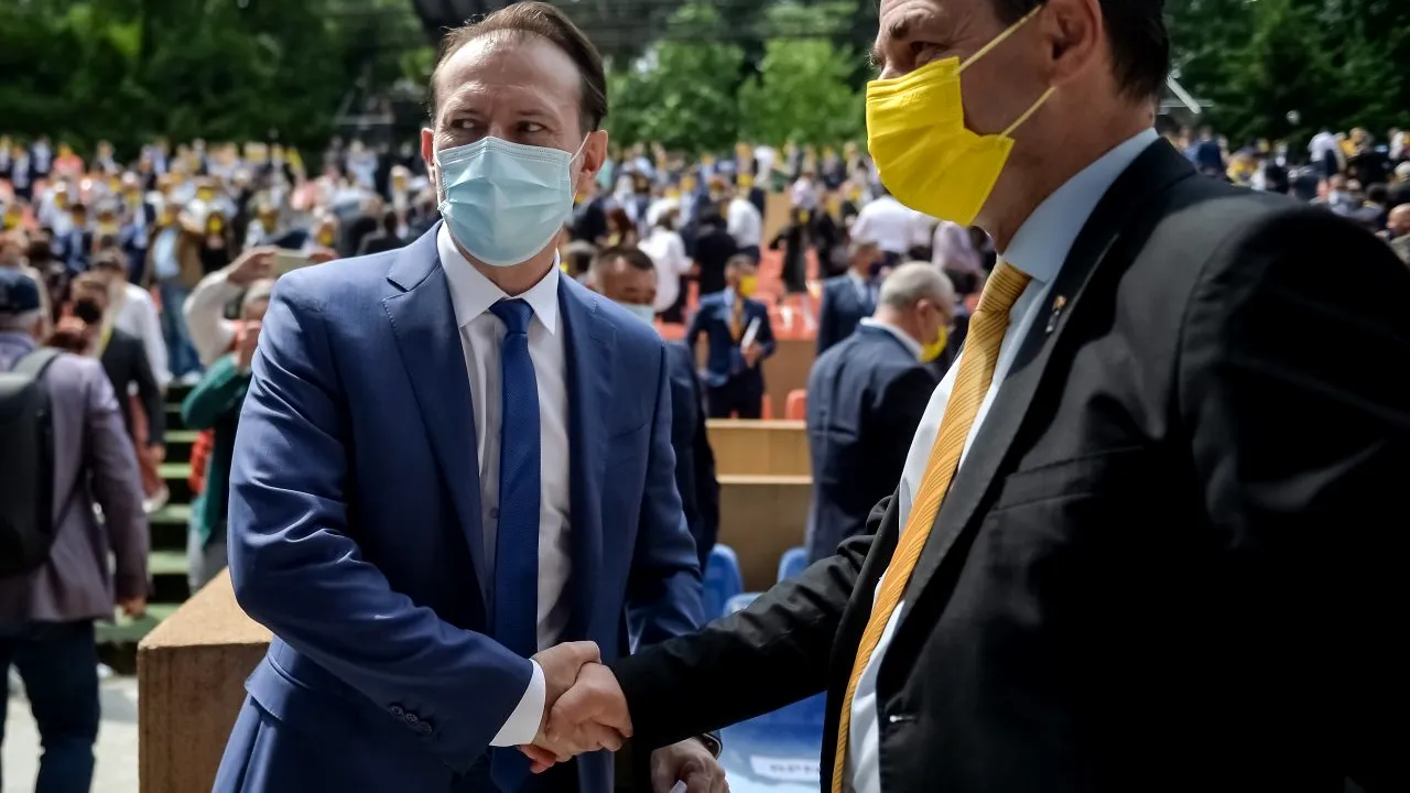 Consiliul Național al PNL a decis când vor avea loc alegerile pentru conducerea partidului. Orban: „Echipa mea este fiecare membru PNL” / Cîțu: „Este nevoie de alt tip de politician” - FOTO
